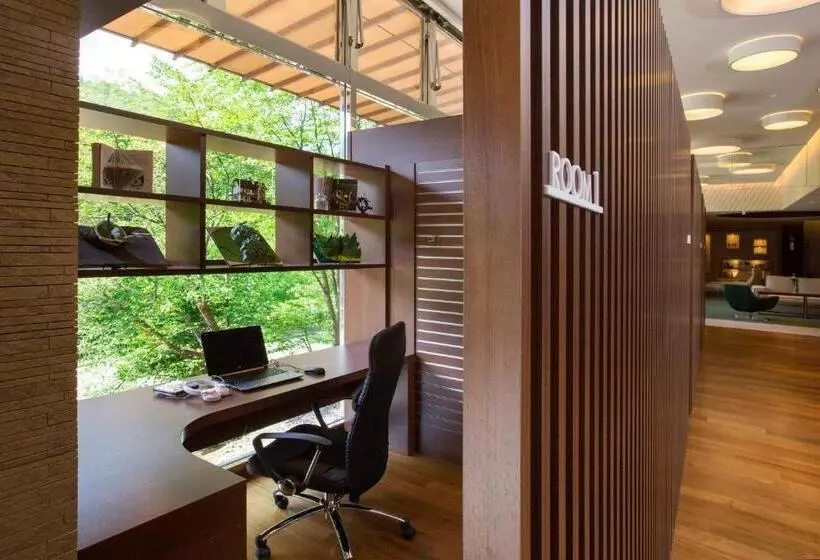 Hotelli Midorinokaze Resort Kitayuzawa