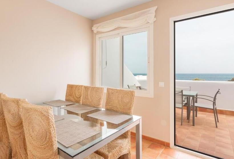 Отель Real Agua Amarga Las Villas