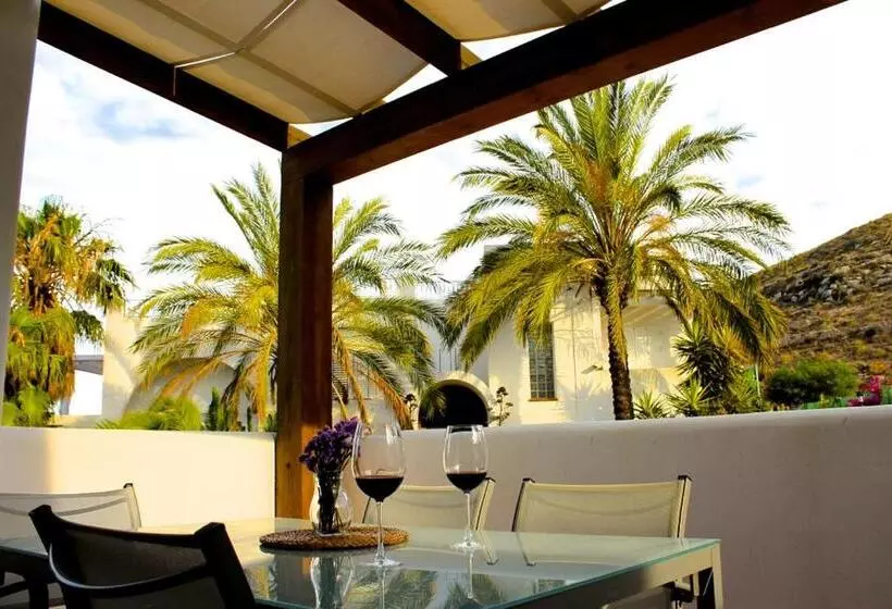 Hotelli Real Agua Amarga Las Villas