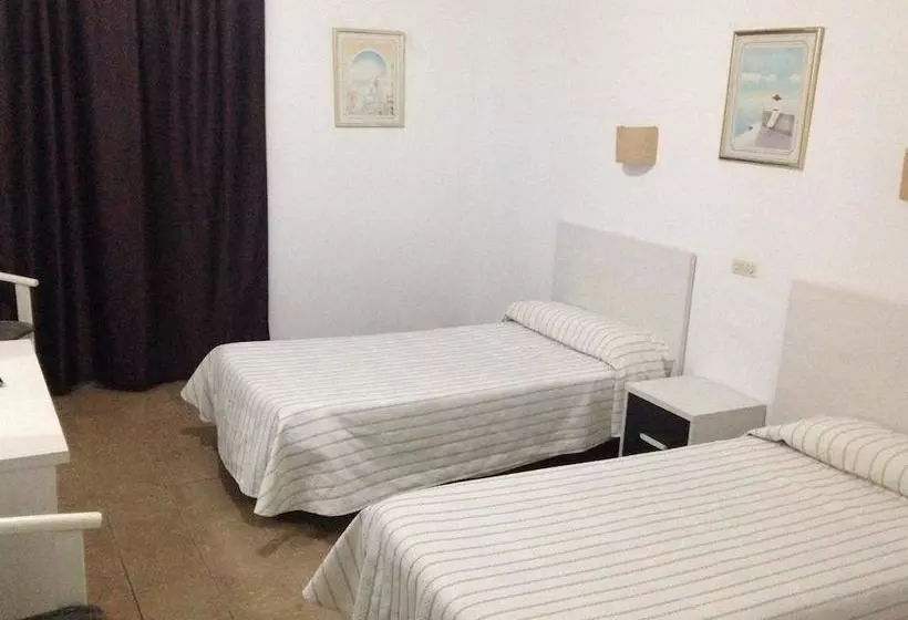 هتل Restaurante Medinya