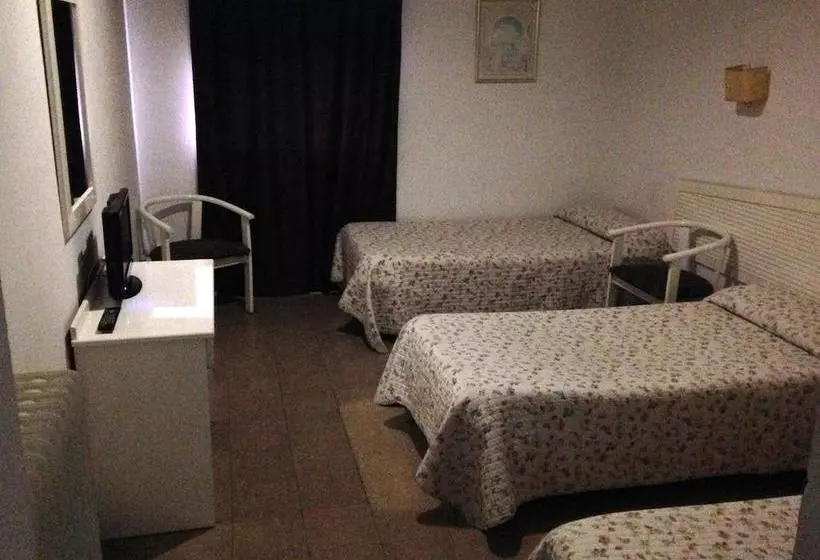 هتل Restaurante Medinya