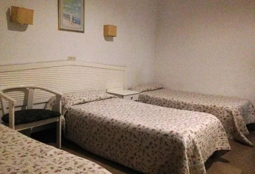 هتل Restaurante Medinya