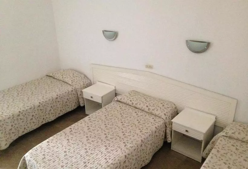 هتل Restaurante Medinya