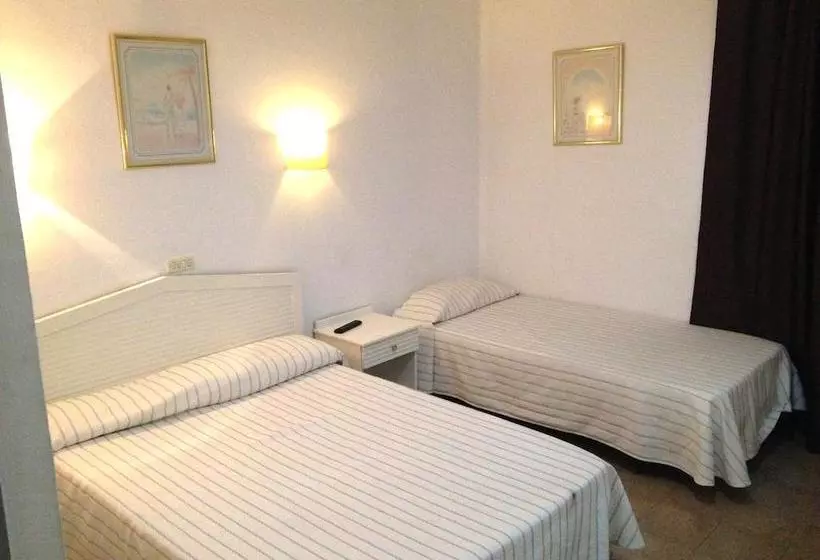 هتل Restaurante Medinya