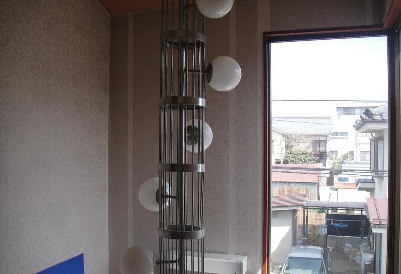 בית מלון כפרי Suehiro