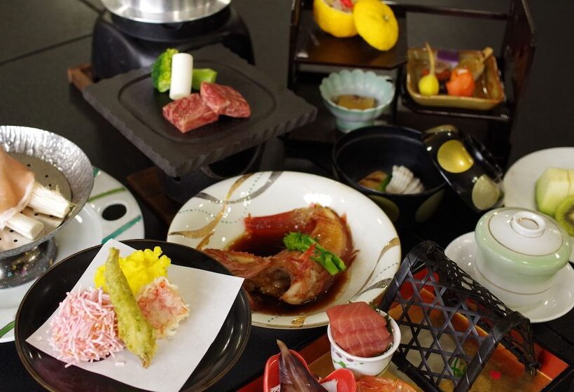 Okutone Onsen Hotel Sunbird