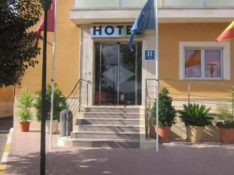هتل Totana Sur