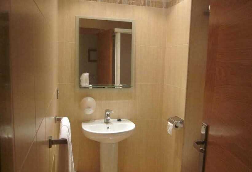 ホテル Totana Sur