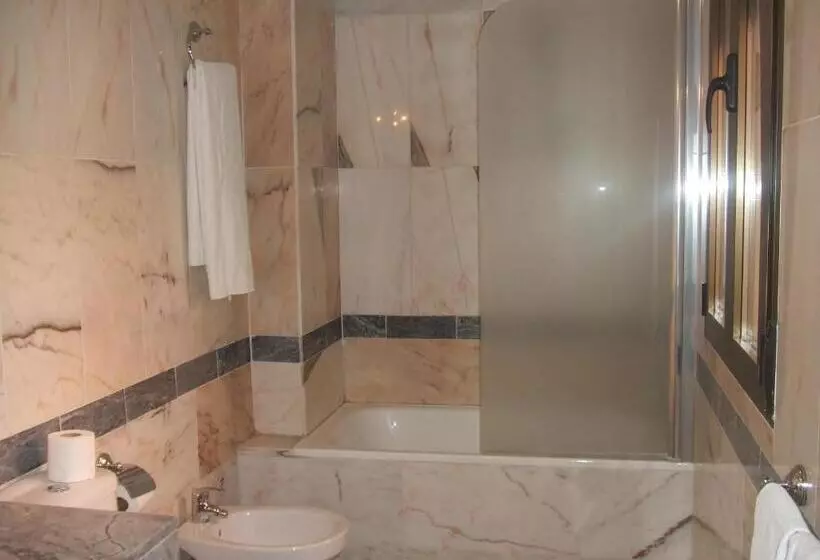 Hotelli Vadorrey