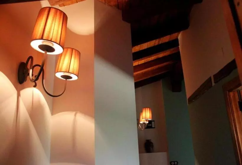 استراحتگاه Complejo Rural La Coronilla