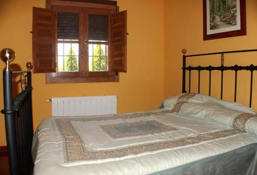 استراحتگاه Complejo Rural La Coronilla