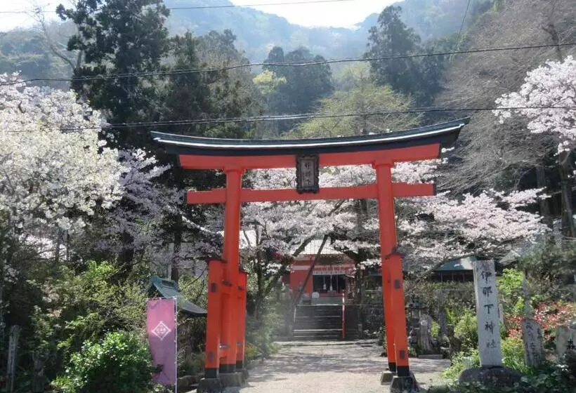 旅館 御宿しんしま
