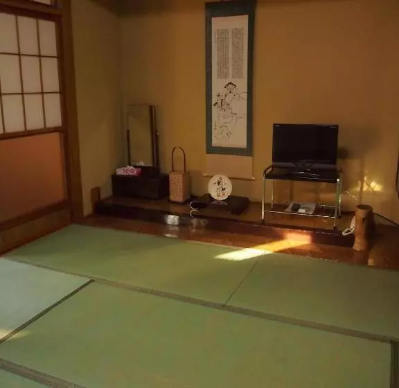 旅館 Hagurokan