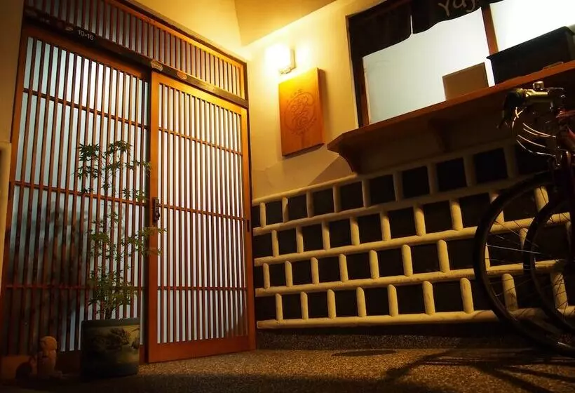 旅館 Kakure Yado Yuji Inn   Hostel