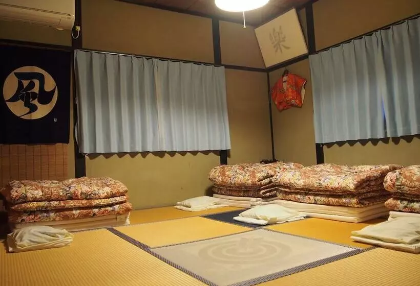 旅館 Kakure Yado Yuji Inn   Hostel