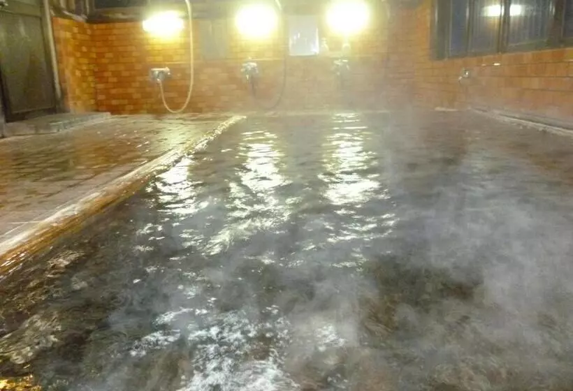 Uotoshi Ryokan