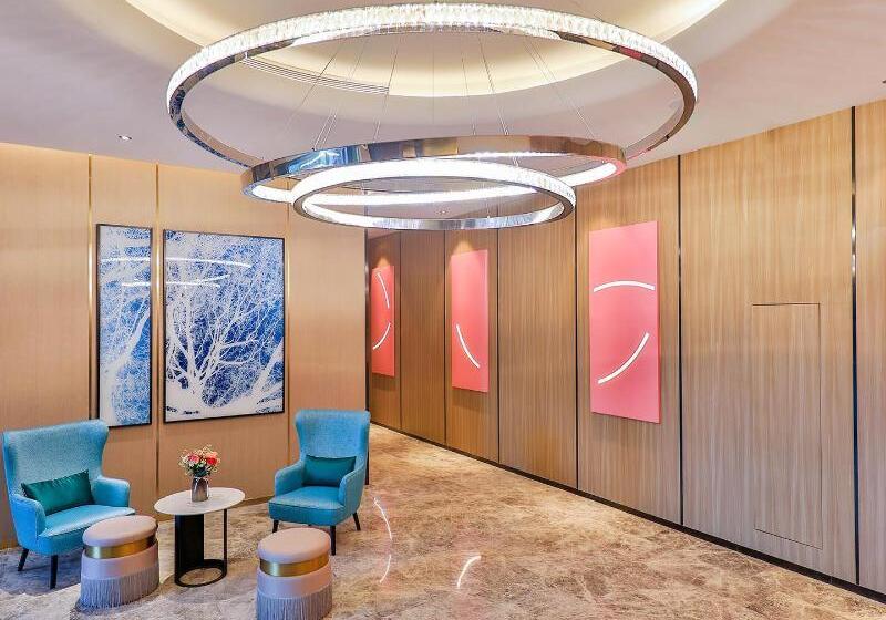 Crystal Orange Hotel (shanghai University Dachang)