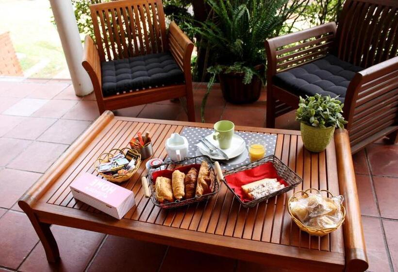 هاستل B&b Inés