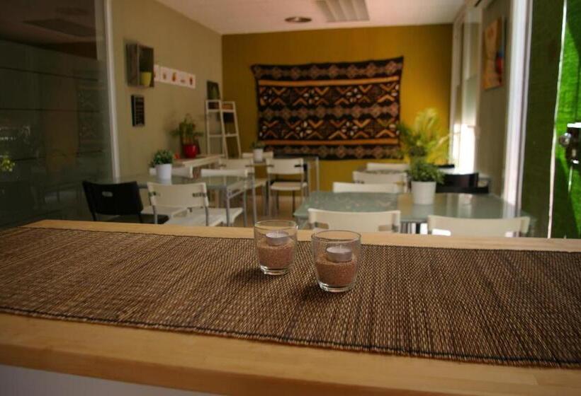 هاستل B&b Inés