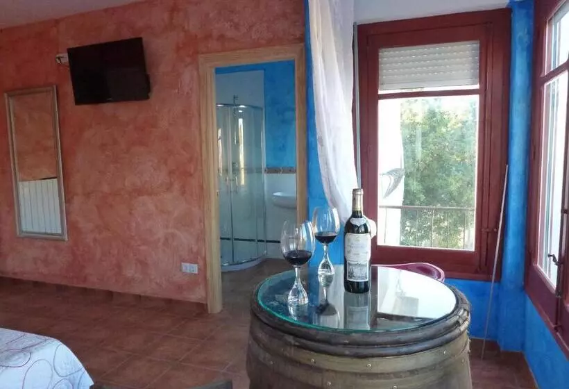 هاستل Hostal A La Sombra Del Laurel
