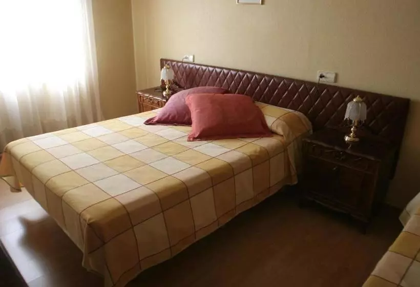 هاستل Hostal Paula