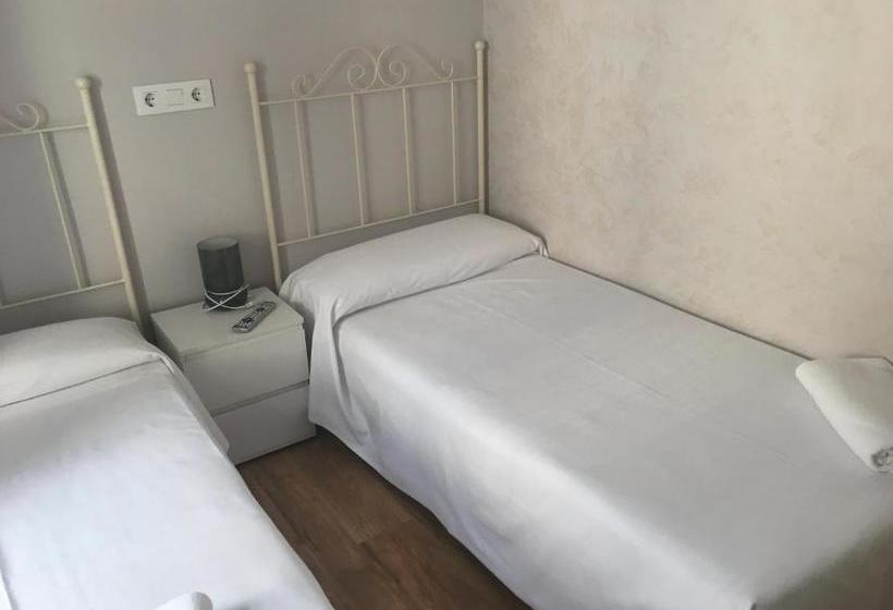 Albergue Santiago Apostol