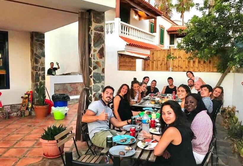 تختخواب و صبحانه Endless Summer House