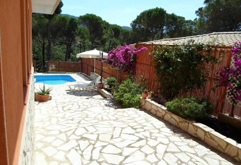 4 Bedrooms Villa With Private Pool Furnished Terrace And Wifi At Calonge 7 Km Away From The Beach