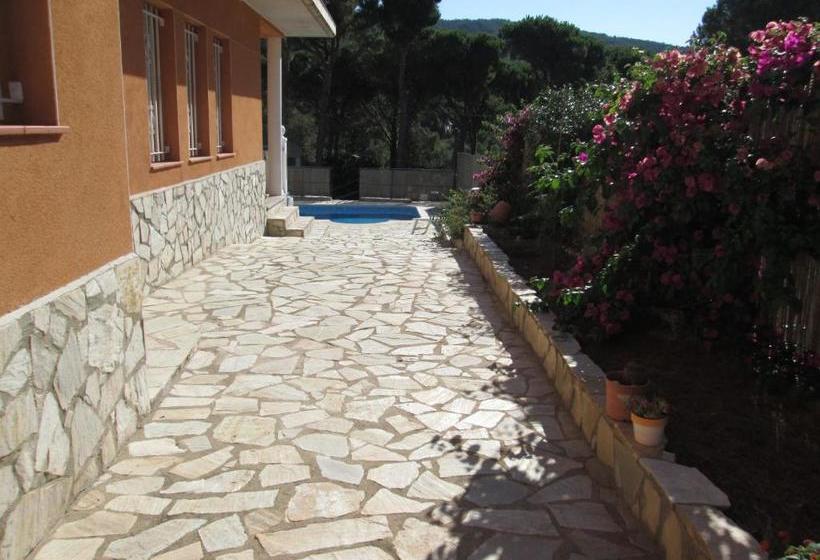 4 Bedrooms Villa With Private Pool Furnished Terrace And Wifi At Calonge 7 Km Away From The Beach