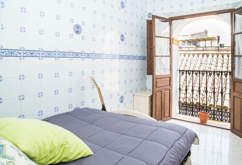 هاستل Onefam Catedral