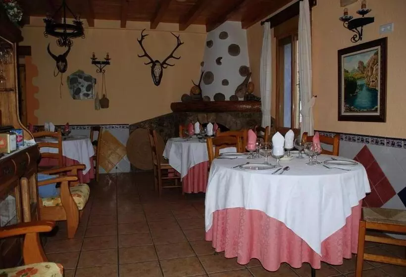 ホテル Hospedería Río Zumeta Spa