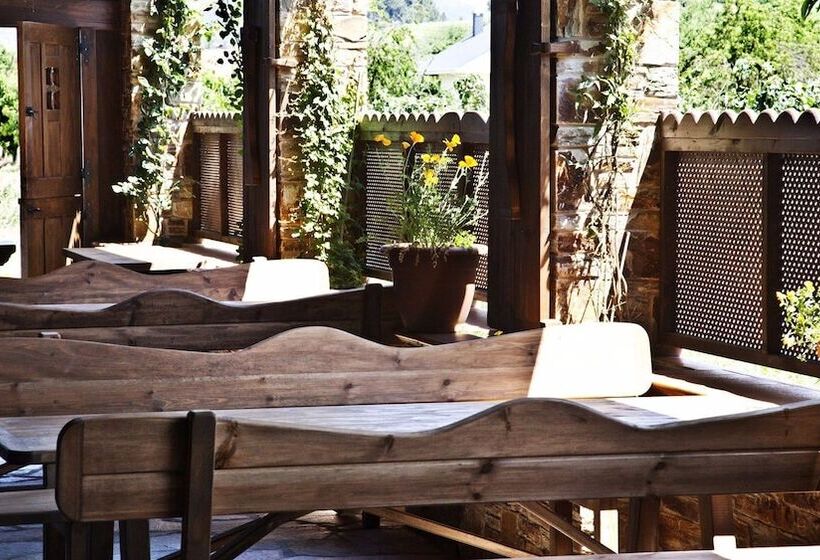 هتل La Moncloa De San Lazaro