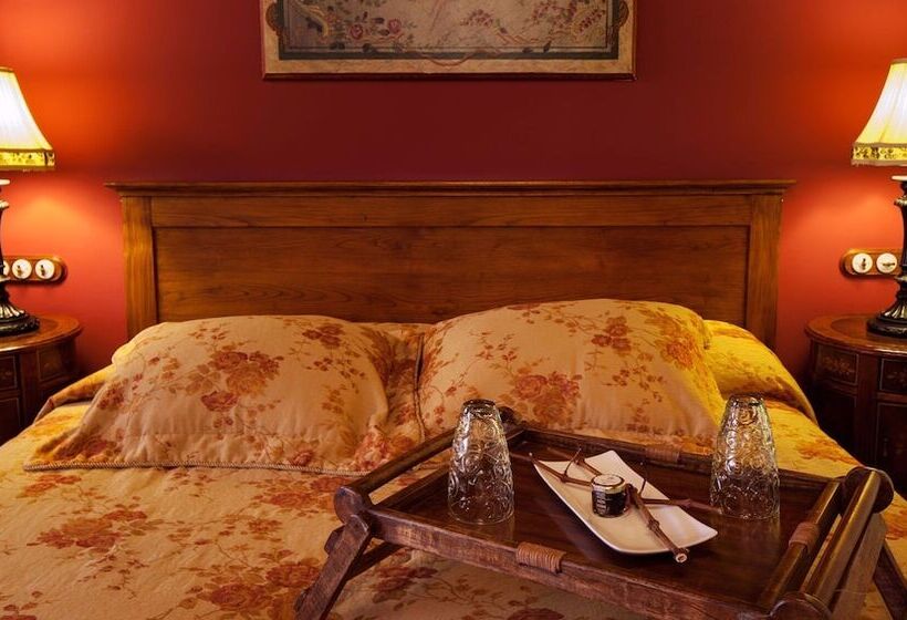 هتل La Moncloa De San Lazaro