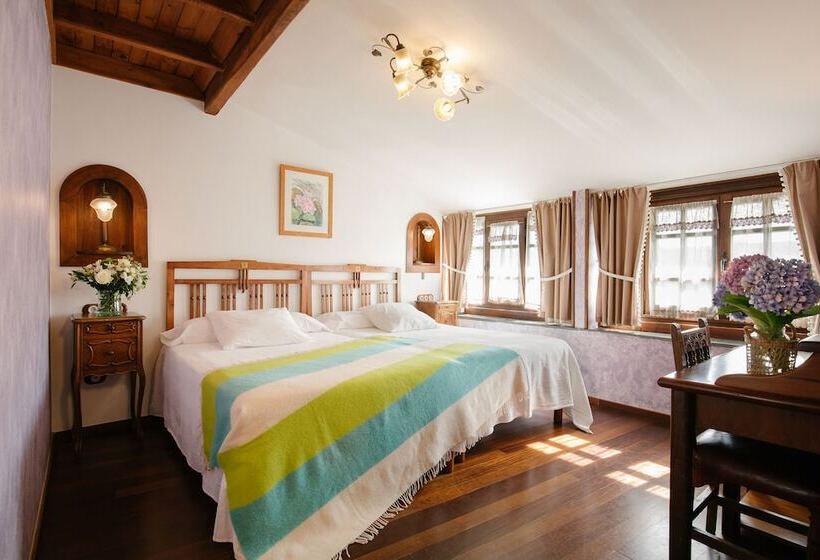 هتل La Moncloa De San Lazaro