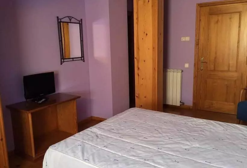Otel La Ribera