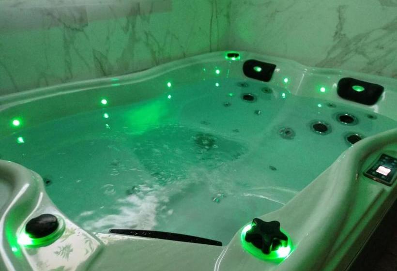 Отель Primavera