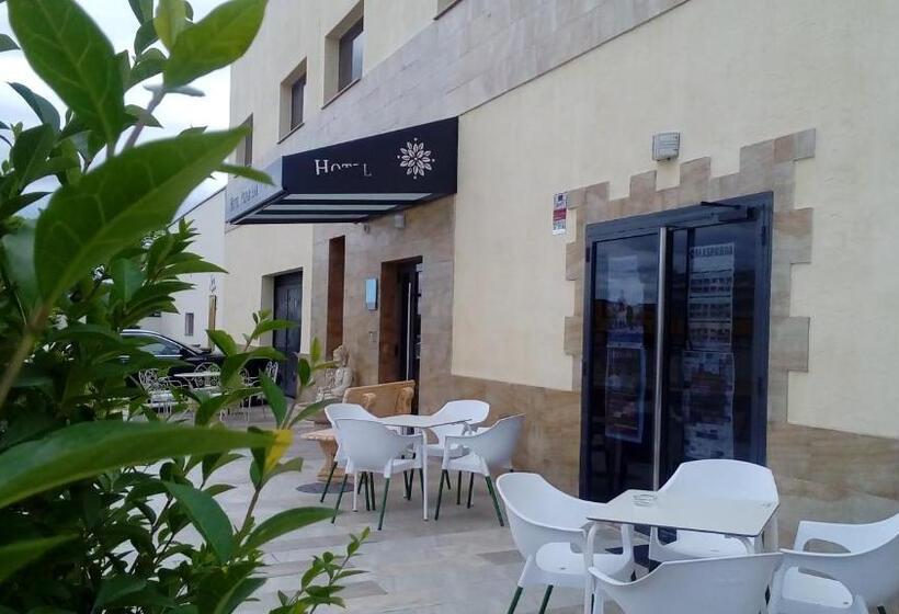 Отель Primavera