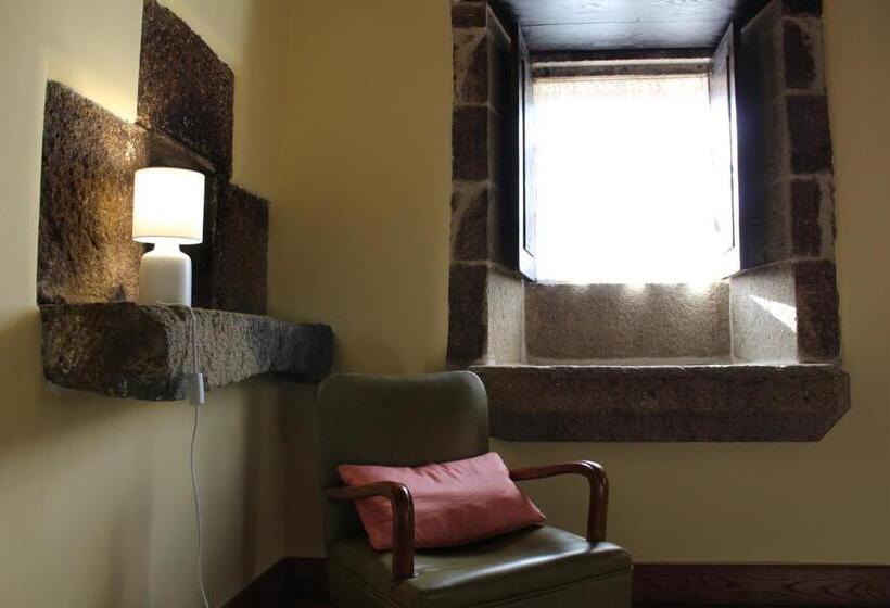 Hotell Rectoral De Anllo