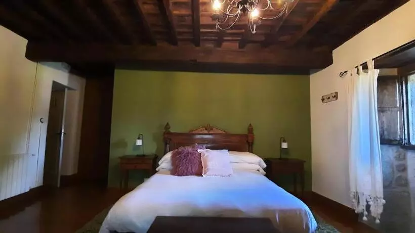 ホテル Rectoral De Anllo