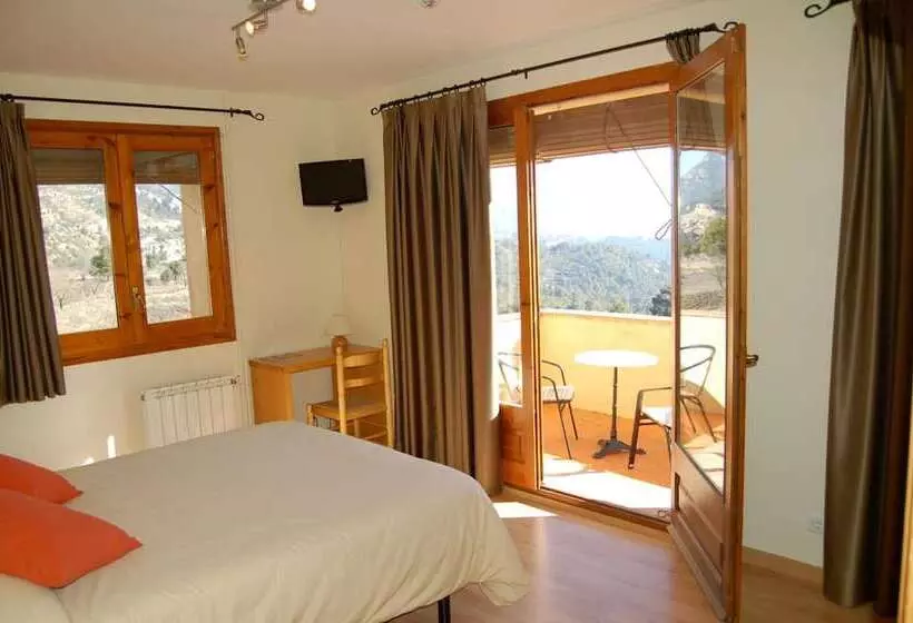 هتل Restaurant El Balco Del Priorat