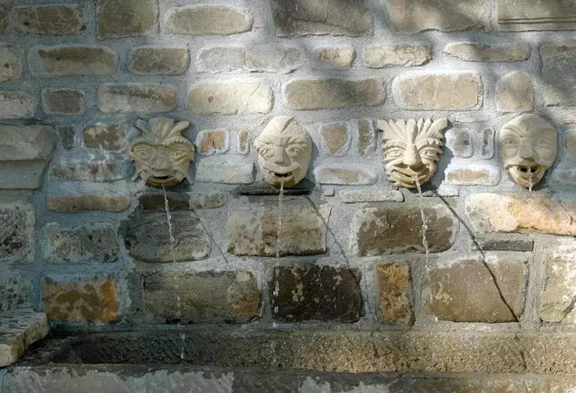 هتل Restaurante Santa Elena