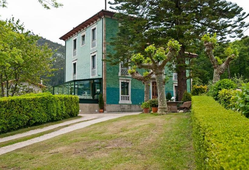 هتل Rural La Raposera