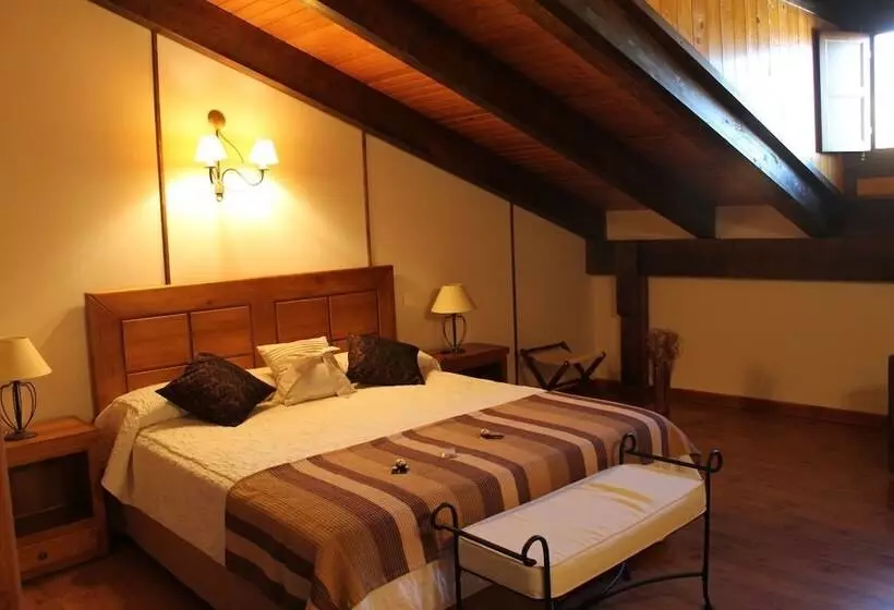 ホテル Rural Restaurante Las Baronas