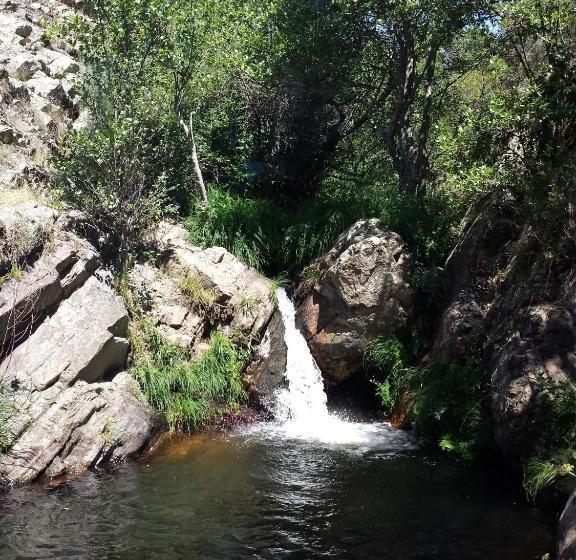 בית מלון כפרי Rural Villa De Cañamero