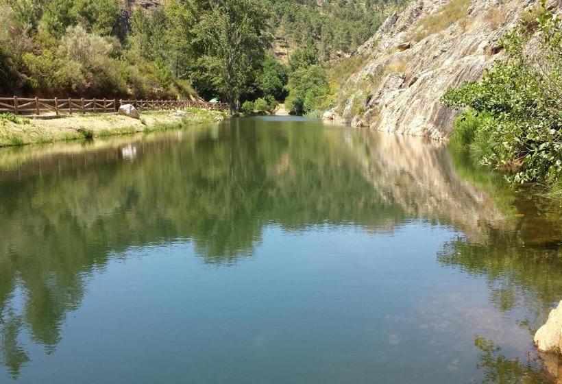 בית מלון כפרי Rural Villa De Cañamero