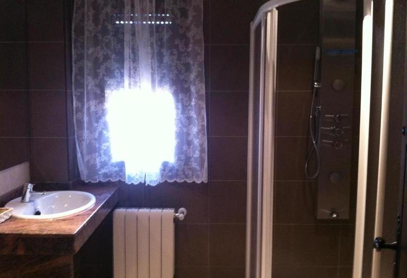 בית מלון כפרי Rural Villa De Cañamero