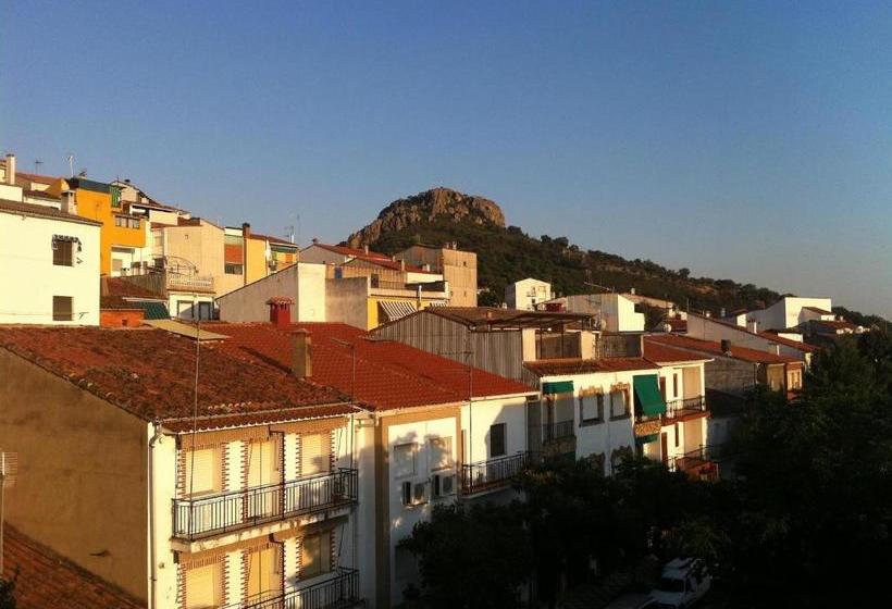 בית מלון כפרי Rural Villa De Cañamero