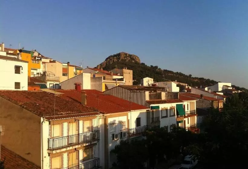 ホテル Rural Villa De Cañamero