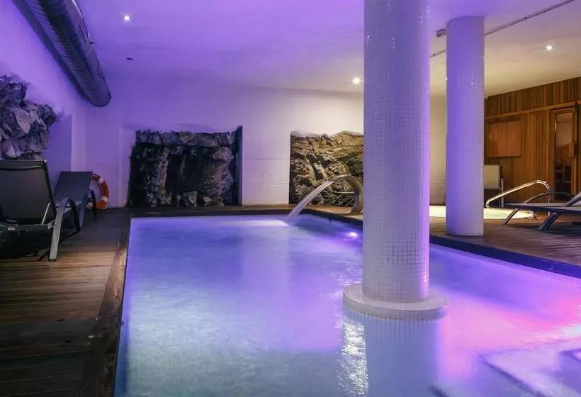 هتل Spa Vilamont