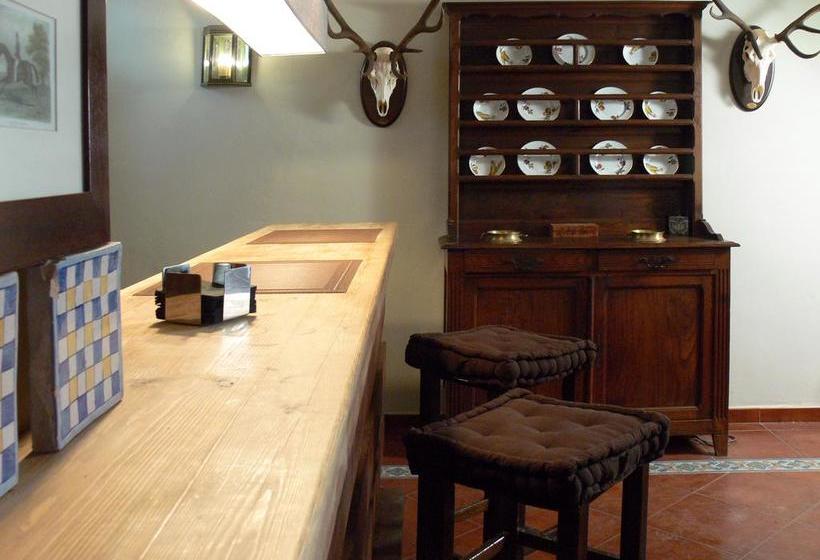 Отель Valdemora Casa De Campo